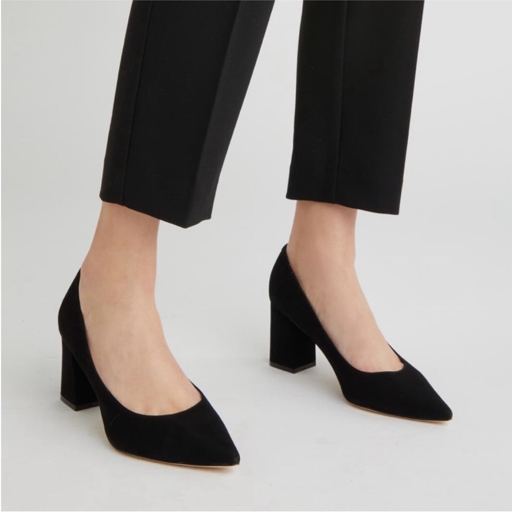 Marc Fisher LTD Zala Block Heel Pump in black Suede, Size 7.5